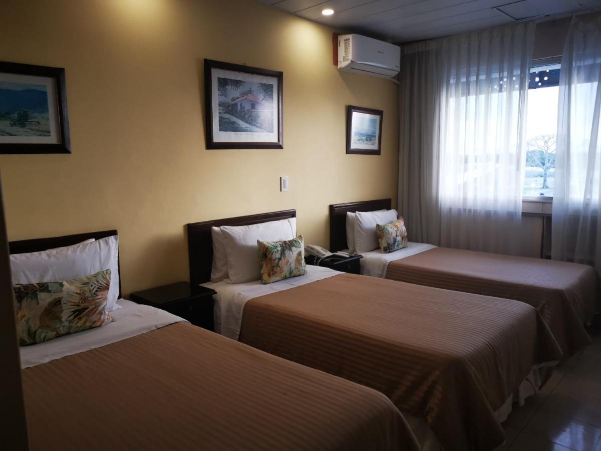 Hotel Sin Escala Пальмира Экстерьер фото